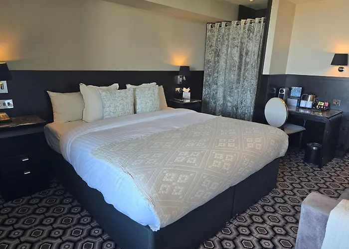 The Vincent Hotel